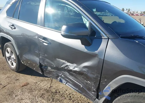 2021 Toyota Rav4 Xle from USA, damaged, VIN 2T3W1RFV0MC090378